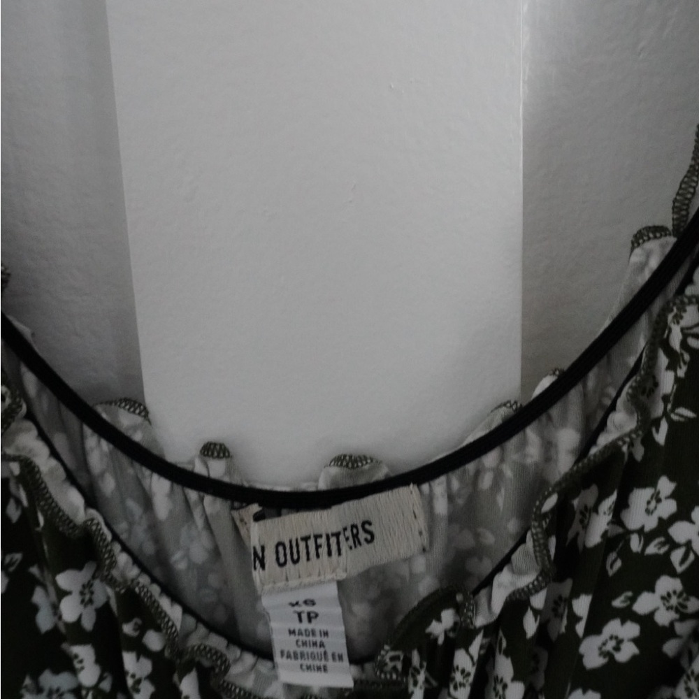 Urban Outfitters Green Floral Mini Dress - Picture 2 of 3